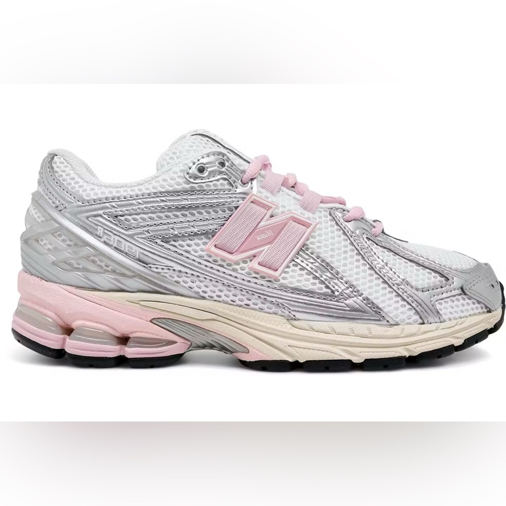 PRICE FIRM • BNIB • WOMEN'S NEW BALANCE 1906R